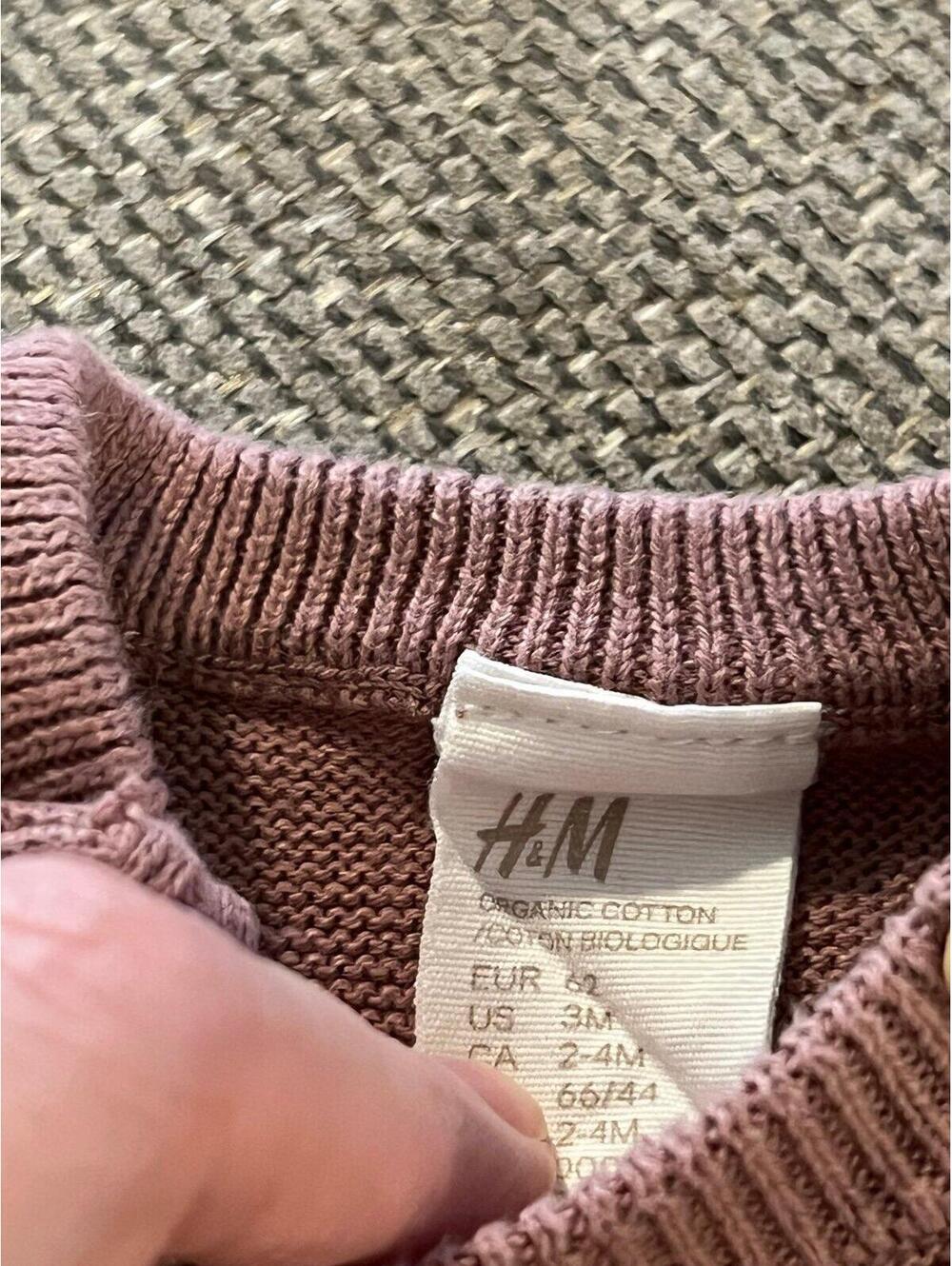 H&M Knit Set - Picture 4 of 4